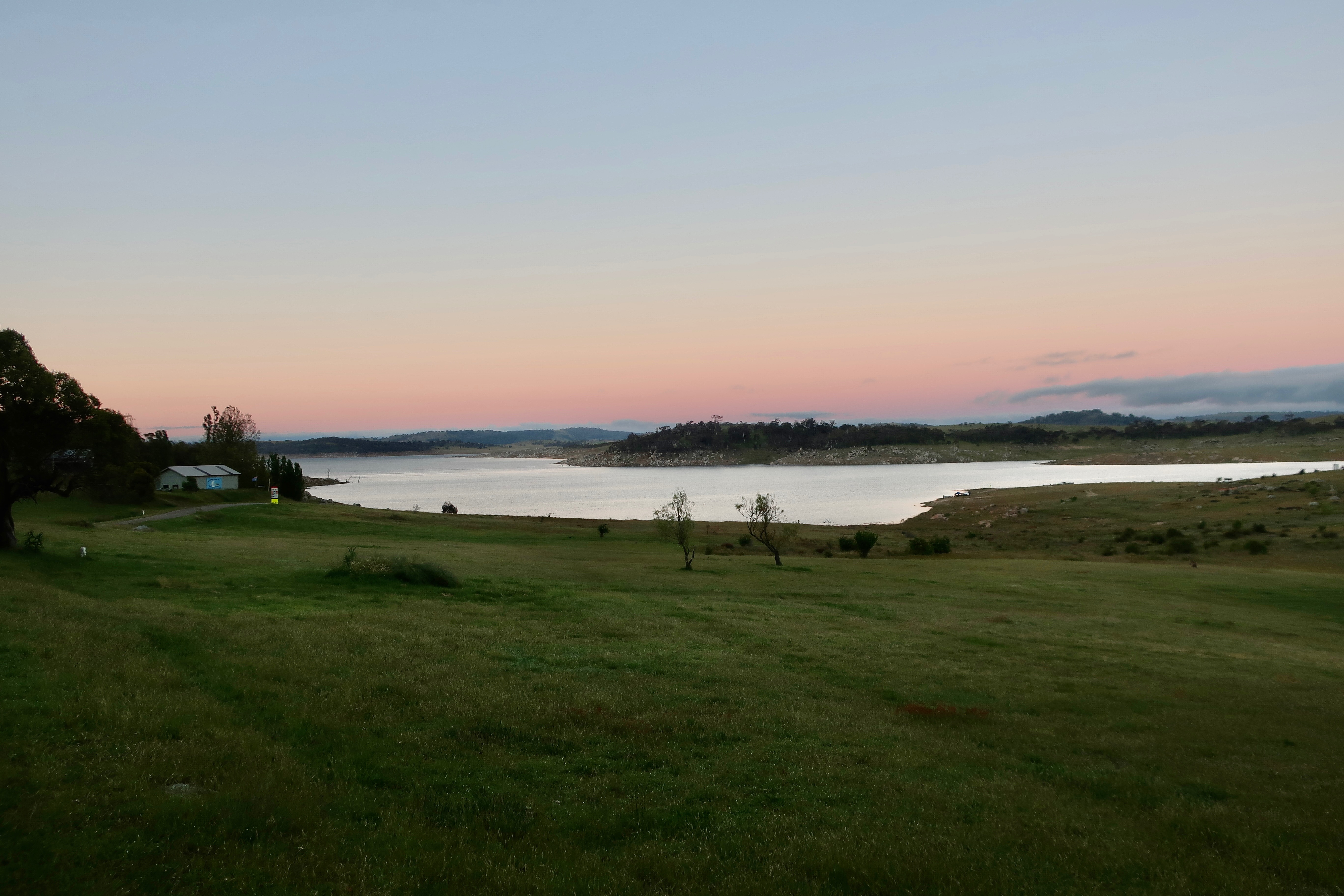 Motor home trip to Lake Eucumbene and Young